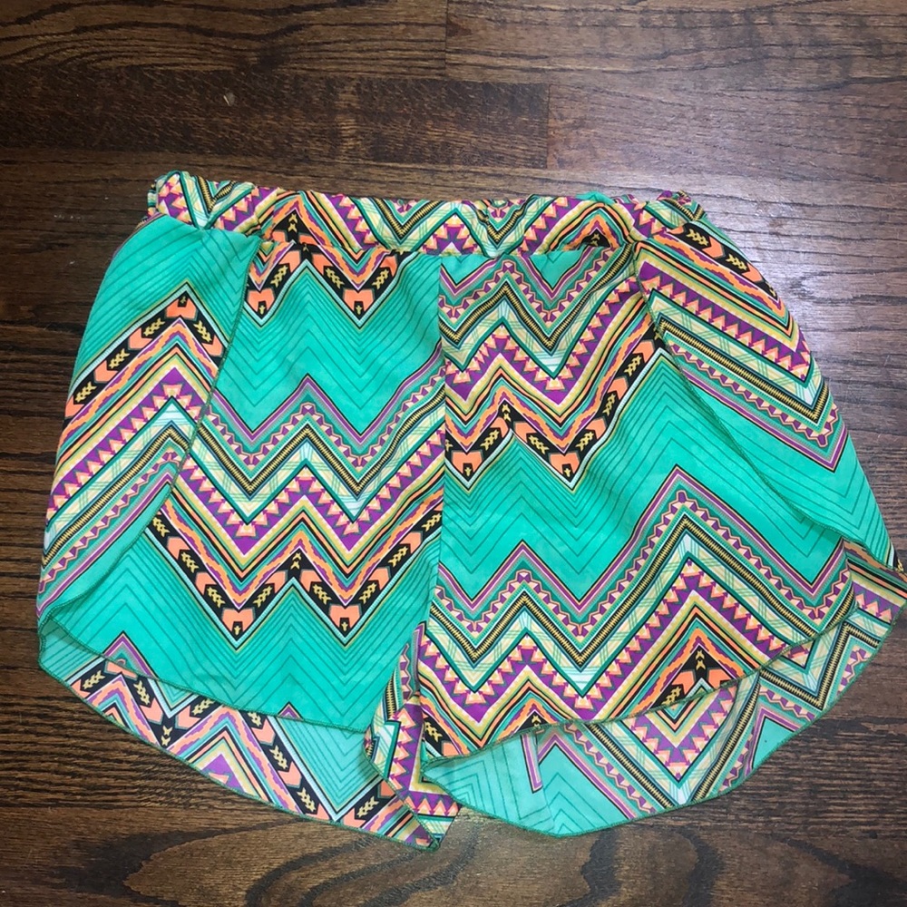 axtec printed shorts